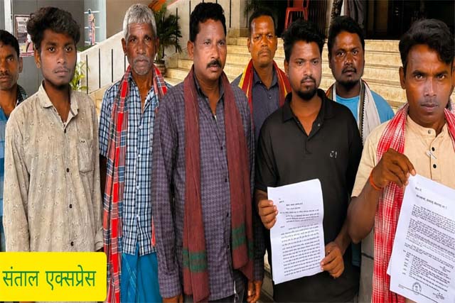 पाकुड़:रैयतों की सहमति बिना खनन लीज का आरोप, ग्रामीणों ने डीसी को सौंपा ज्ञापन