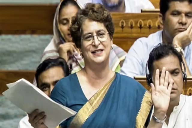 लोकसभा स्पीकर को भेजी गई 14,100 से ज्यादा शिक्षाविदों द्वारा हस्ताक्षरित याचिका, प्रियंका गांधी की टिप्पणी पर जताई आपत्ति