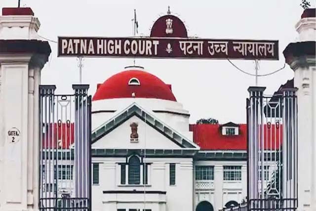 NCERT की पुस्तक में ‘चंदा मामा दूर के’ की पंक्ति पर हाईकोर्ट सख्त, केंद्र से मांगा जवाब, 13 अक्टूबर को अगली सुनवाई