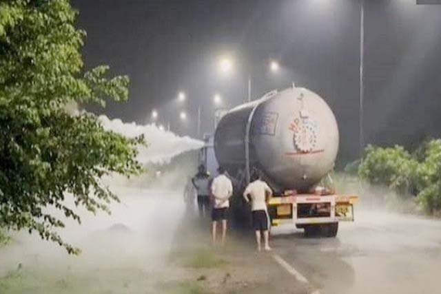 पूर्वी सिंहभूम : LPG टैंकर में गैस रिसाव से मचा हड़कंप
