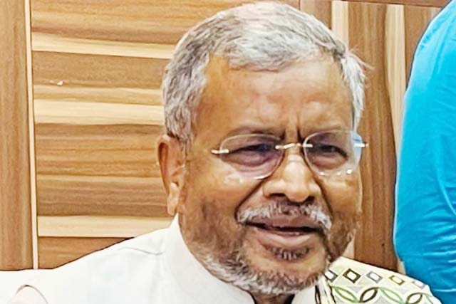 पूर्व डीजीपी अनुराग गुप्ता पर कार्रवाई नहीं होने से सीआईडी जांच की निष्पक्षता पर सवाल : बाबूलाल मरांडी