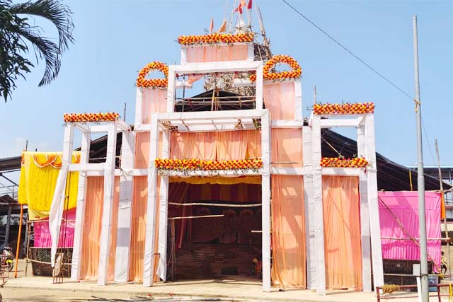 एकता की मिसाल : तीनपहाड़ में कई दशकों से हिंदू व मुस्लिम मिलकर करते है मां दुर्गा की पूजा